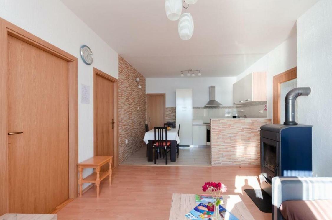 Apartman Helena Сень Экстерьер фото